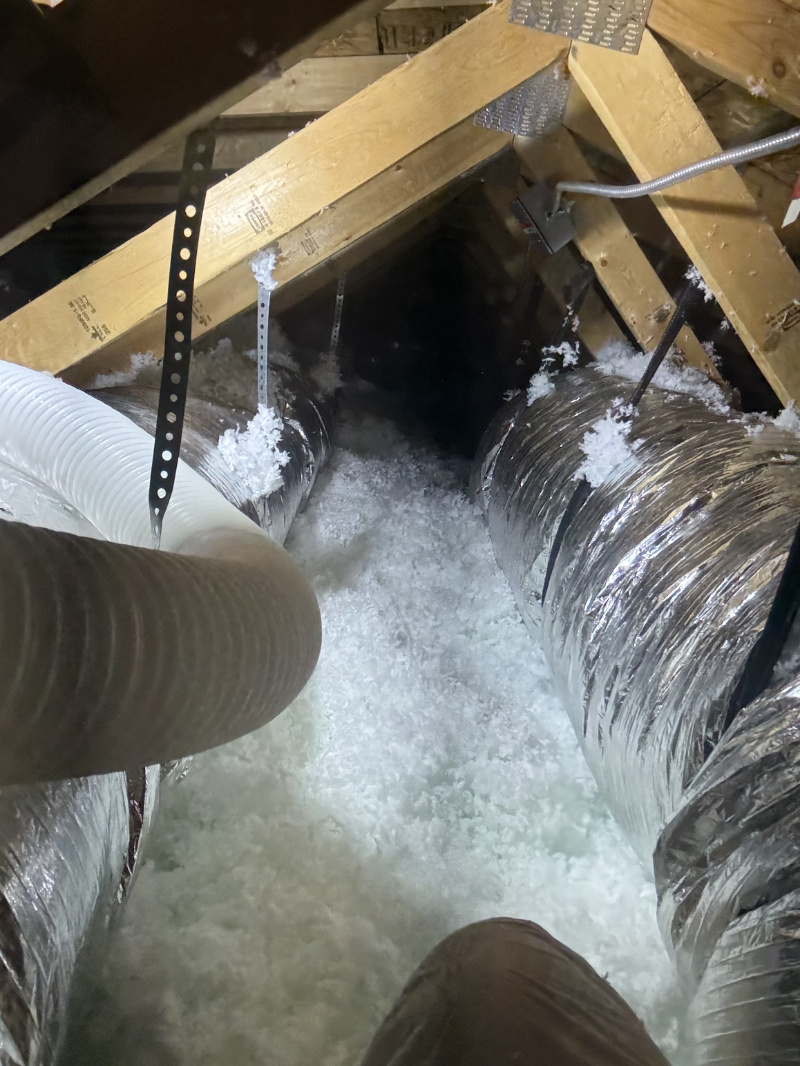 fiberglass-insulation-attact Fiberglass Insulation inside attic